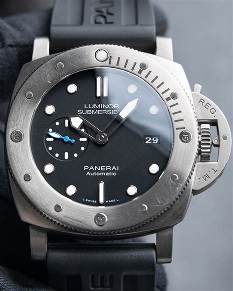 panerai submersible diver